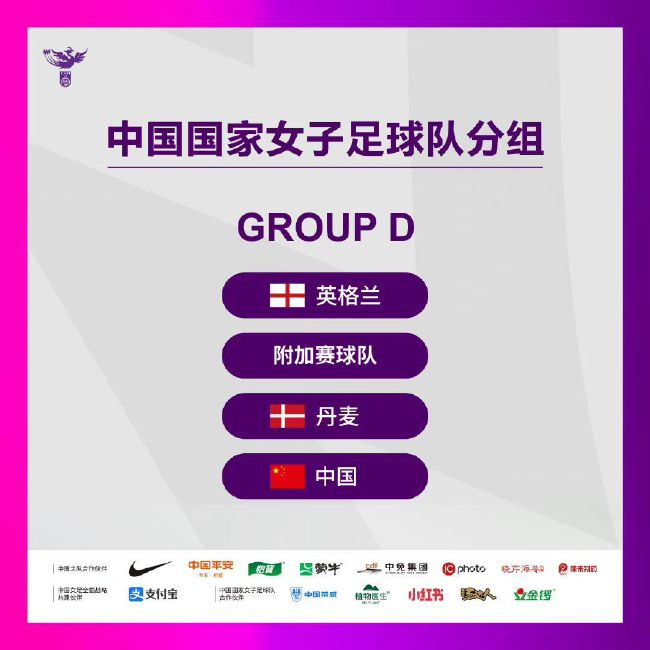 江户末期，已有250年不曾产生过战争，贫困的军人们，有人是以选择分开藩属，成为流离的军人或是游勇。都筑杢之进（池松壮亮饰）也是此中一位流离的军人，他来到江户近郊的一户农家，帮手干活，换取食粮维生。为防本身的剑术日趋陌生，他一方面逐日挥汗操练，一方面操纵木刀教授剑艺给田舍郎弟市助（前田隆成饰）。市助的姊姊小优（苍井优饰）面临两人整天热中於剑术，老是冷眼相待，却也和杢之进彼此的情素渐生。那时日本因外国黑船来航，要求幕府竣事锁国政策，终年的承平之势，起头呈现动汤。小优最担忧的工作莫过於杢之进前去中心介入骚乱，那暗示他和弟弟赔上人命的日子也逐步迫近。